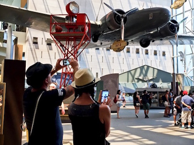 Build a New Air & Space